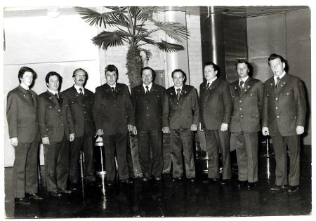 Lovski pevski oktet Postojna 1980, Maks Klemenc . četrti z leve